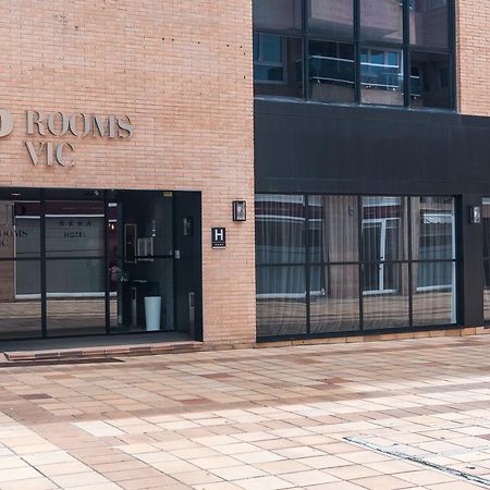 Up Rooms Vic Hotel Екстер'єр фото